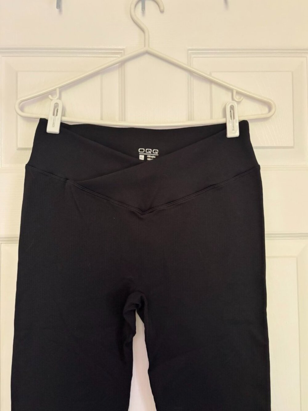 Black Ribbed High-Waisted Leggings | Crossover Waist Activewear (XL)